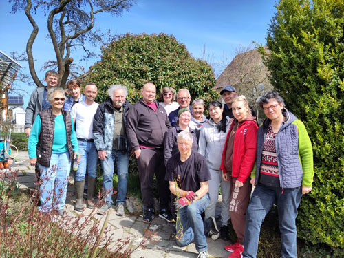 Gruppe im Resl-Garten